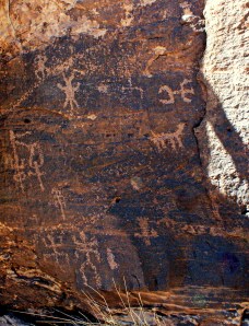 Hopi petroglyphs at the Homolovi  ruins (Photo/Kendra Yost)
